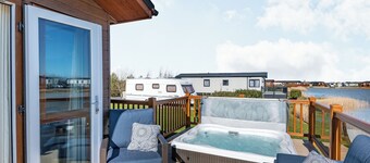 Coastal Retreat - UK37722