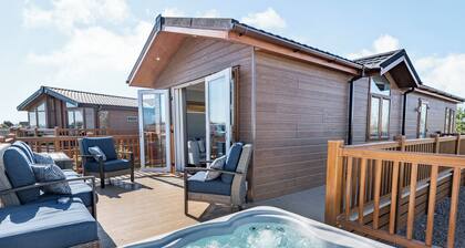 Coastal Retreat - UK37722