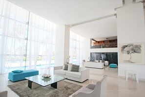 تلفزيون ذكي