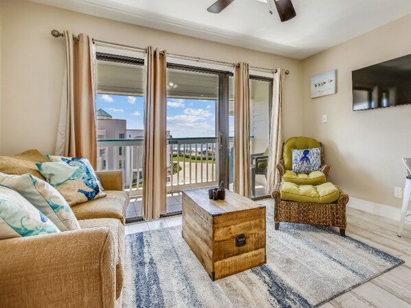 Condo (1 Bedroom) | Property amenity