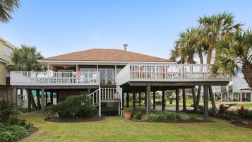 House (3 Bedrooms) | Property amenity