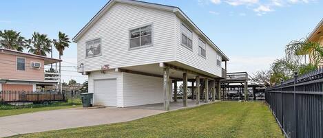 House (3 Bedrooms) | Front of property