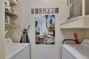 Condo (1 Bedroom) | Servicio de la propiedad