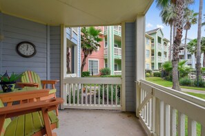 Condo (1 Bedroom) | Servicio de la propiedad