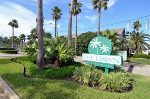 Condo (2 Bedrooms) | Property amenity - Dawn 631 by Ryson Vacation Rentals (Galveston)