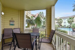 Condo (2 Bedrooms) | Front of property - Hook, Wine & Sinker by Ryson Vacation Rentals (Galveston)