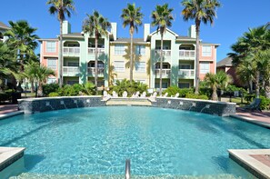 Condo (2 Bedrooms) | Property amenity - Hook, Wine & Sinker by Ryson Vacation Rentals (Galveston)