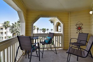 Condo (1 Bedroom) | Property amenity