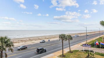 Kondominium (2 Bedrooms) | Fasilitas properti