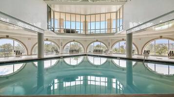 Condo (3 Bedrooms) | Property amenity