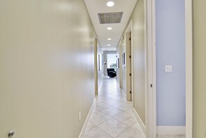 Condo (3 Bedrooms) | Property amenity - Sapphire by Ryson Vacation Rentals (Galveston)