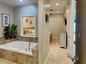 Condo (3 Bedrooms) | Property amenity - Beach Getaway by Ryson Vacation Rentals (Galveston)