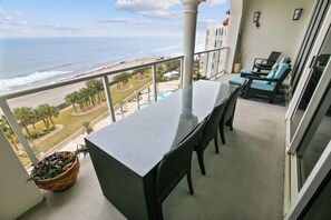 Condo (2 Bedrooms) | Comodidades da propriedade