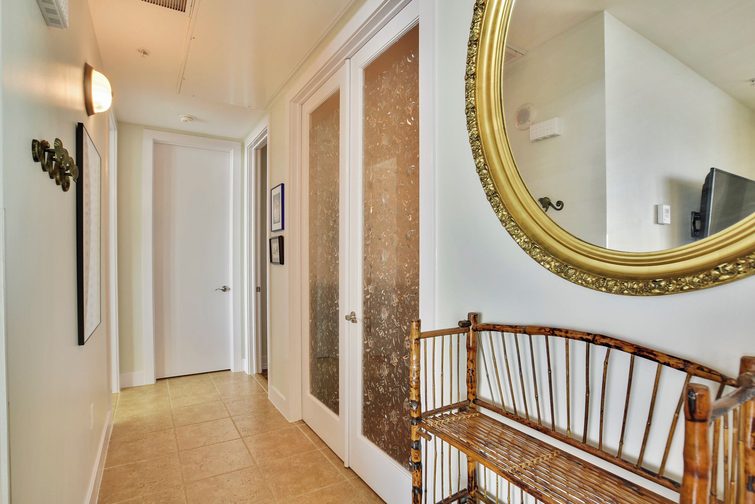 Condo (3 Bedrooms) | Property amenity