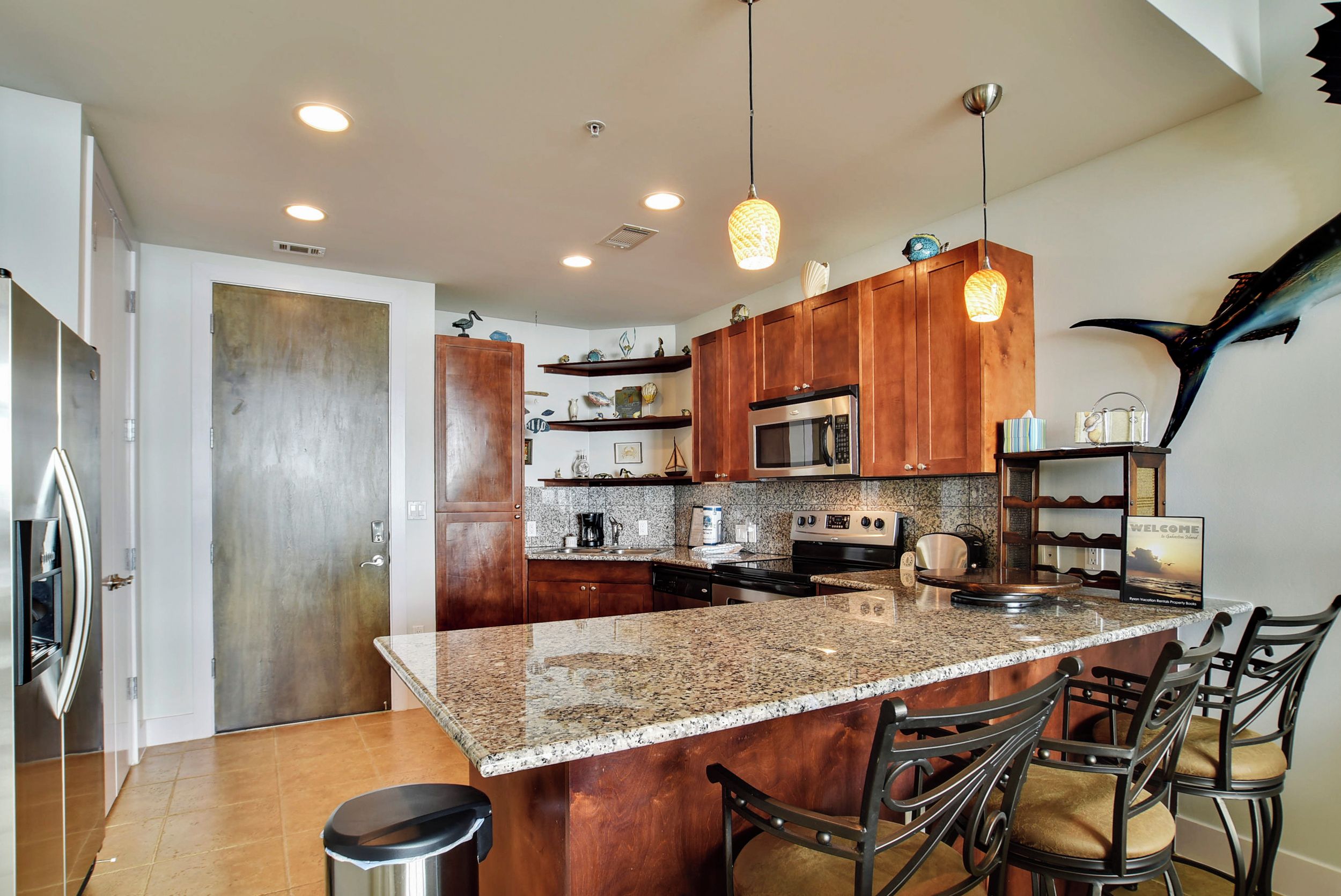 Condo (3 Bedrooms) | Property amenity