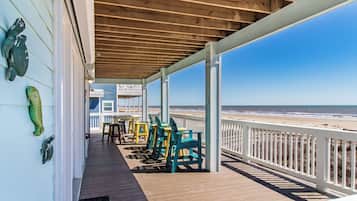 House (3 Bedrooms) | Property amenity