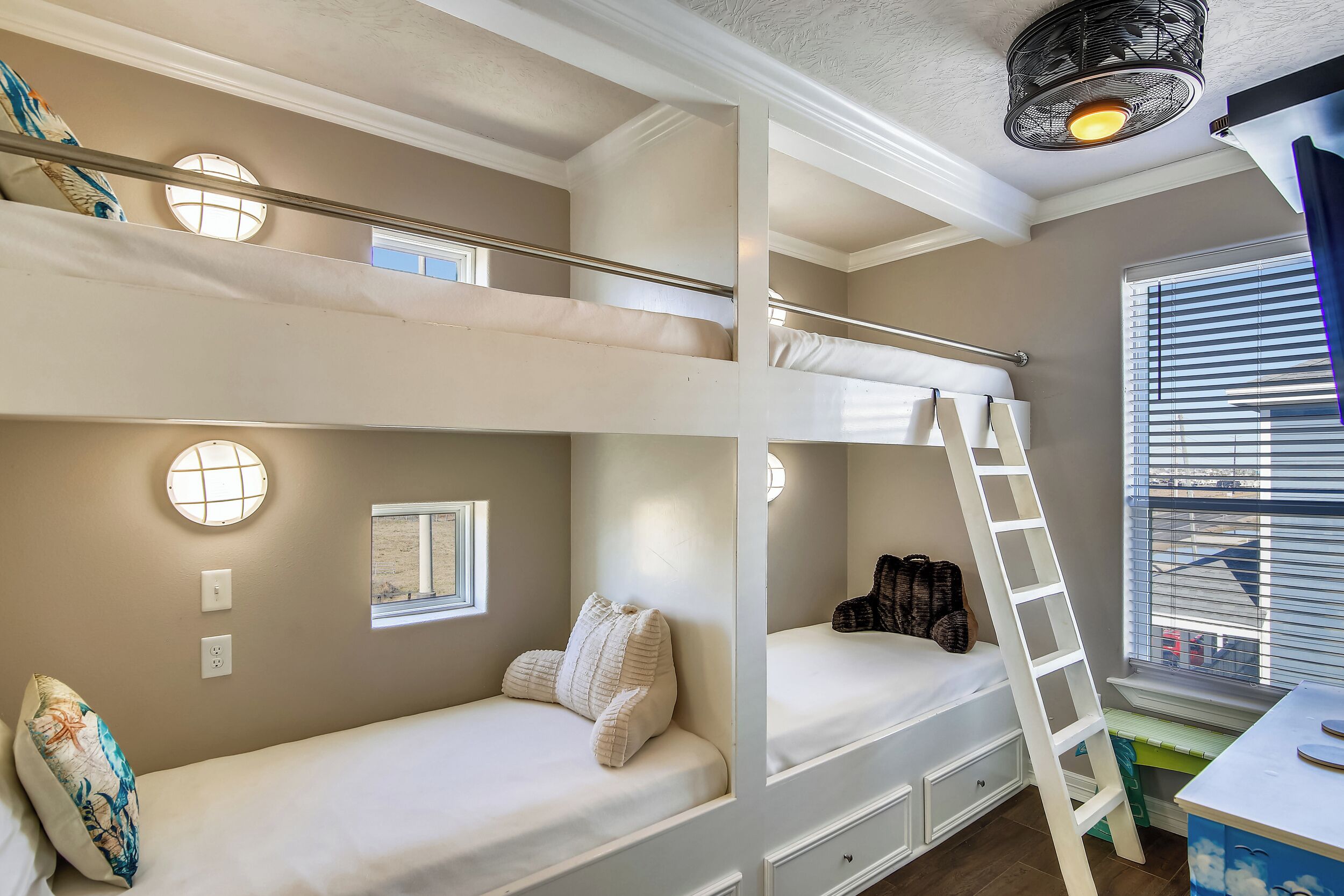 ハウス (3 Bedrooms) | 施設内の設備