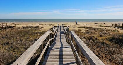 Enchanted Beachfront by Ryson Vacation Rentals