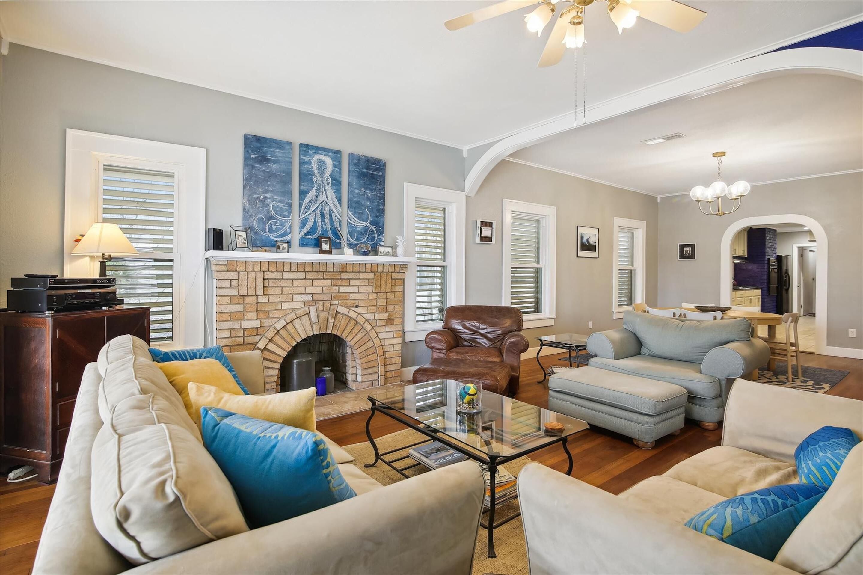House (3 Bedrooms) | Front of property