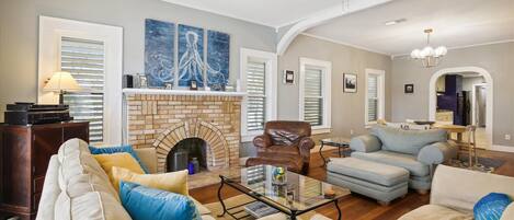House (3 Bedrooms) | Front of property