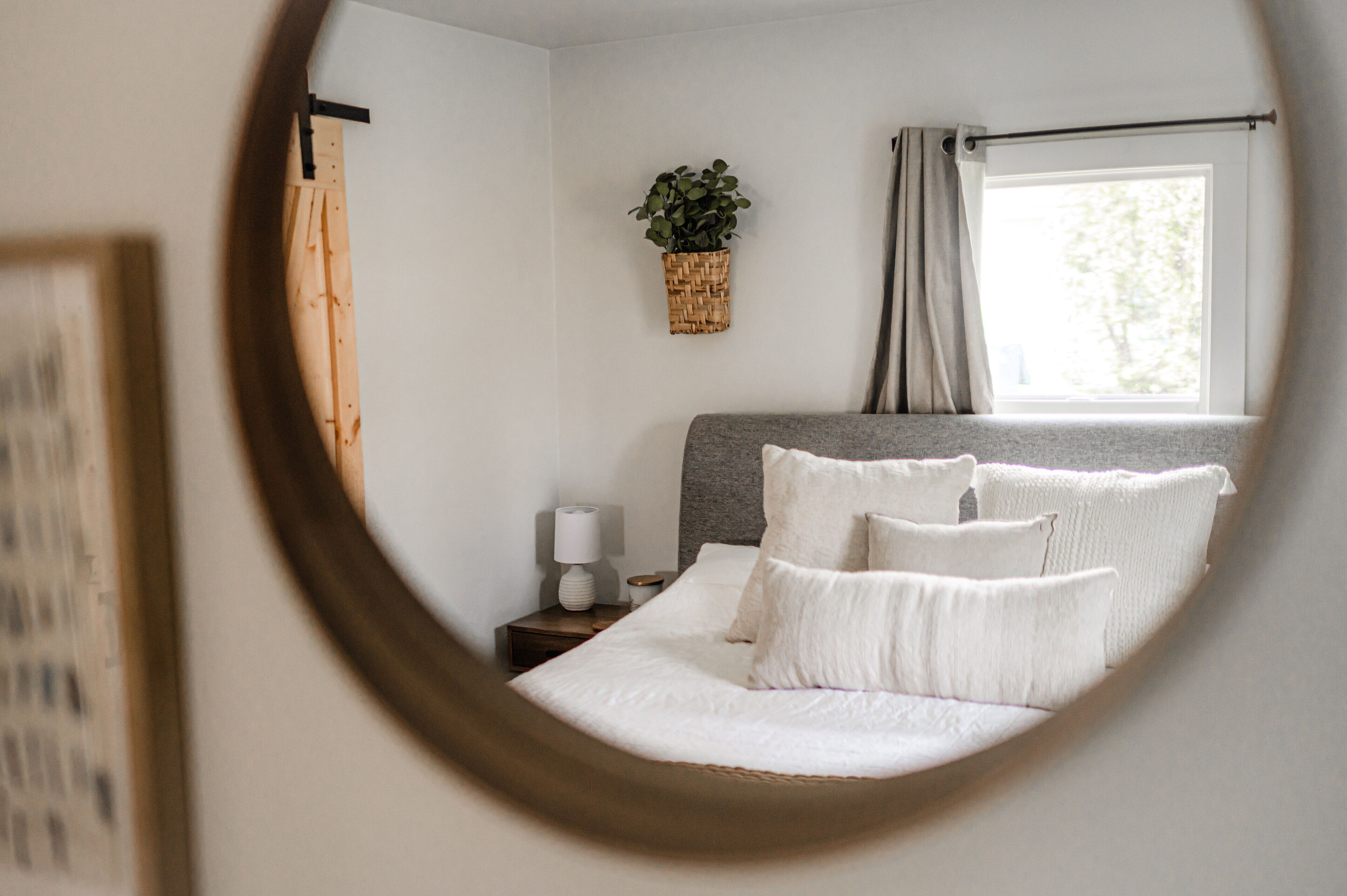 1 bedroom, travel cot, free WiFi, bed sheets