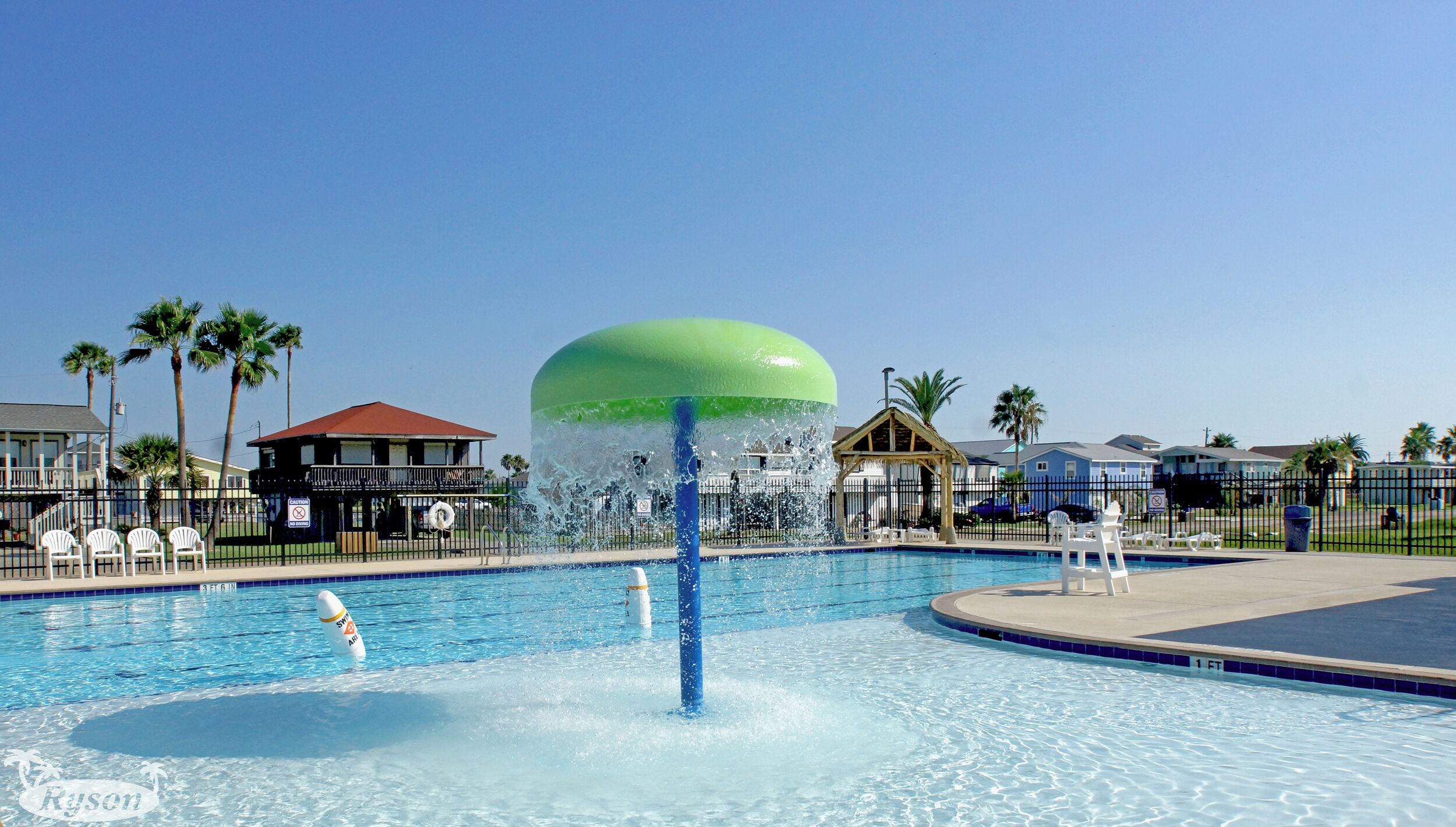 House (3 Bedrooms) | Property amenity