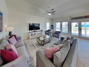 House (4 Bedrooms) | Property amenity - Here Comes the Sun by Ryson Vacation Rentals (Galveston)