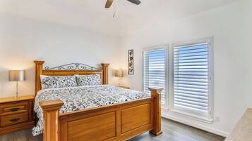 House (6 Bedrooms) | Property amenity