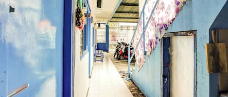 Bahagian dalam