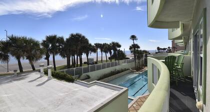 Ocean Grove 301 - Greta House