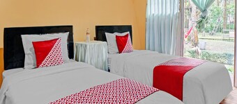 OYO 90474 Caravan Camp