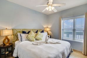 3 bedrooms, individually decorated, individually furnished, free WiFi