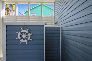 House (3 Bedrooms) | Property amenity