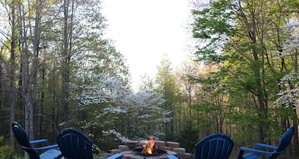 The Cozy Lookout - a perfect getaway