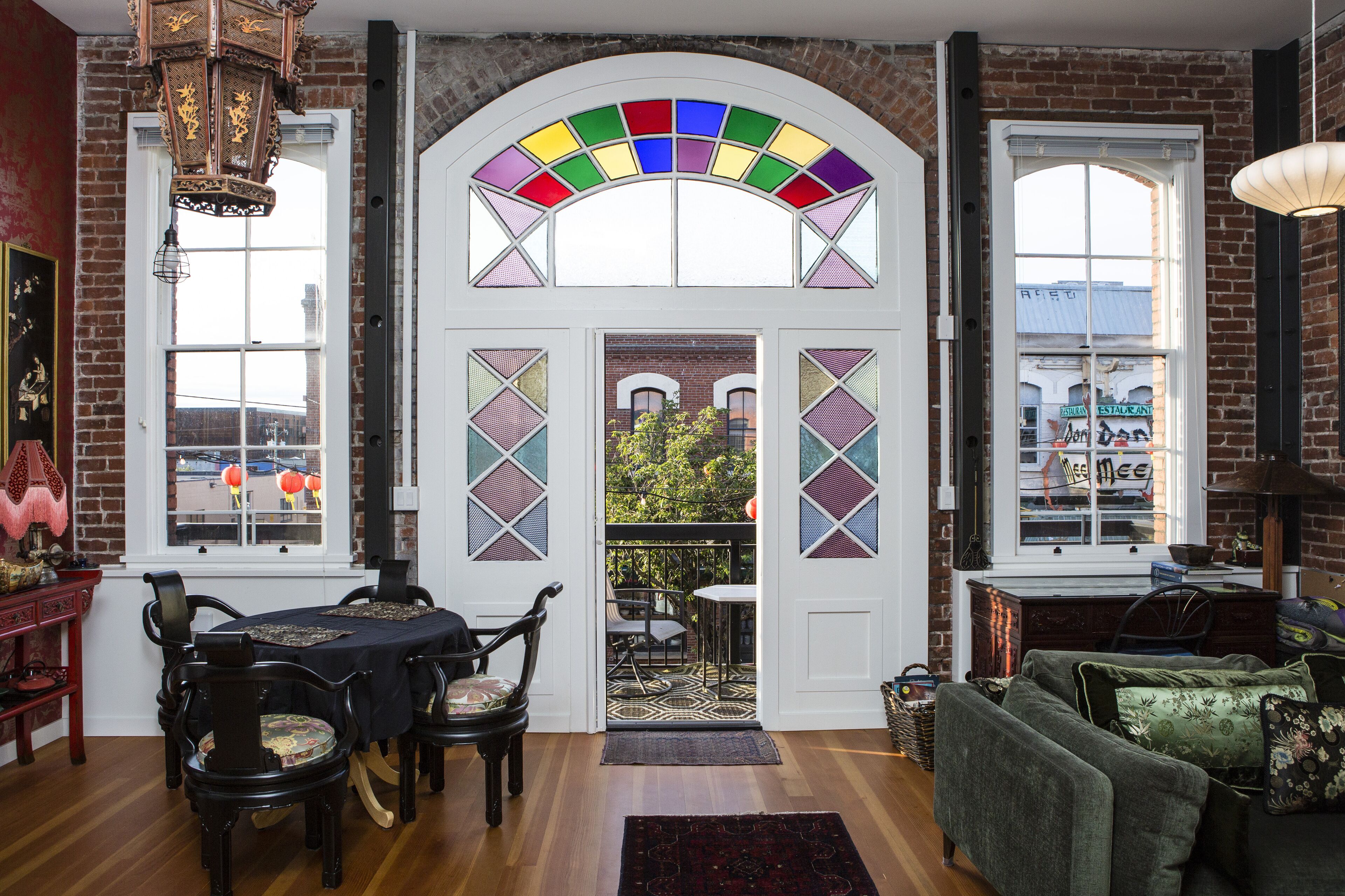 Rare Chinatown Character Loft in Heritage Building w/ free parking