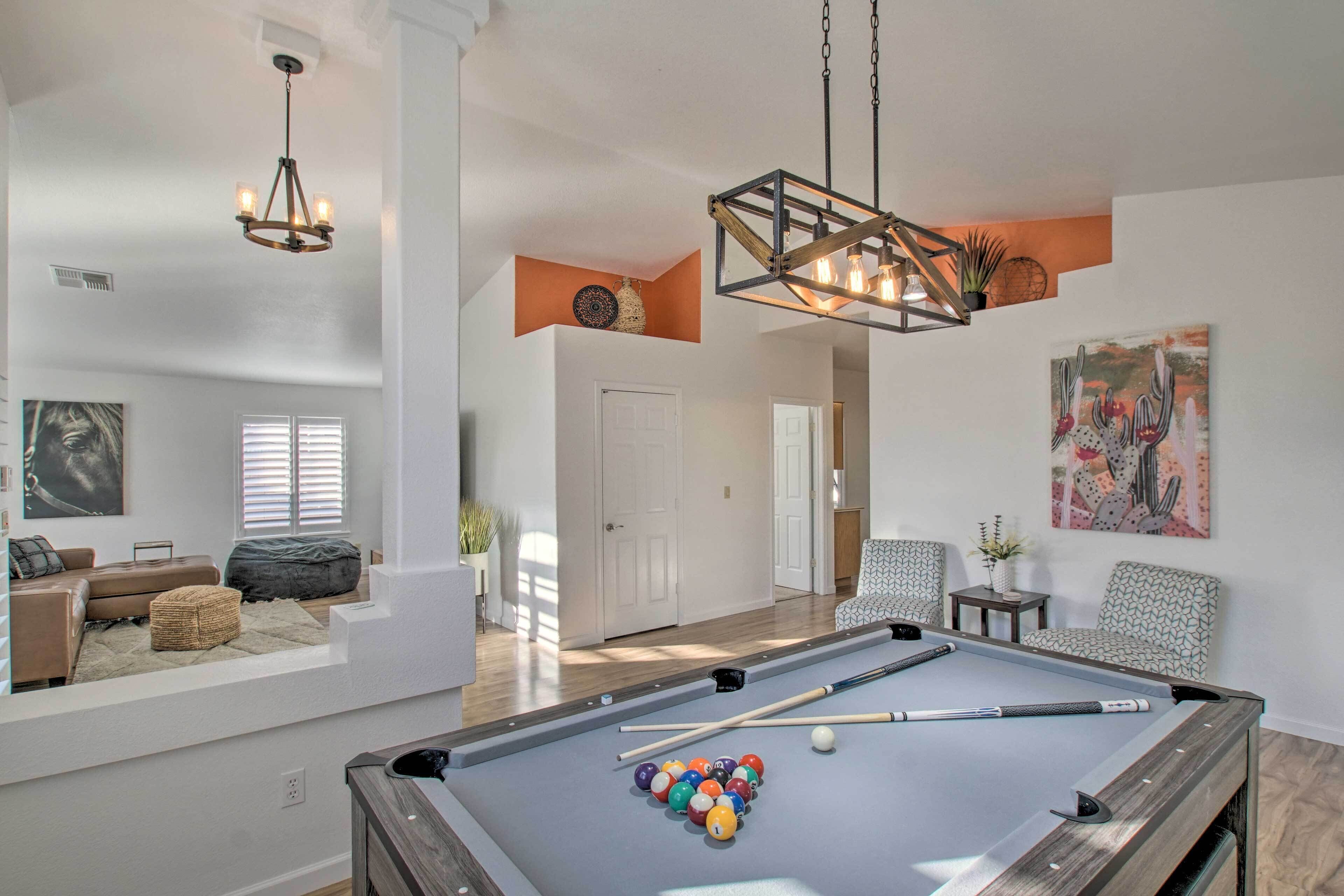 Luxurious Chandler Oasis w/ Heated Pool & Hot Tub!
