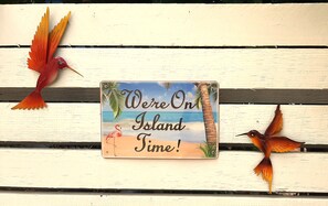 Unclassified image, 2 of 13, button