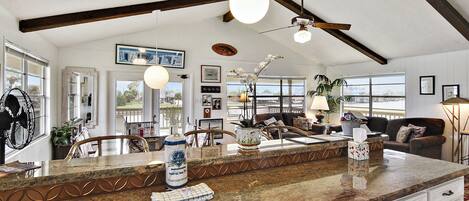 House (2 Bedrooms) | Property amenity