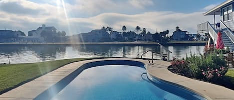 House (2 Bedrooms) | Property amenity