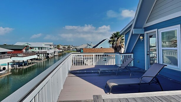 Nhà (5 Bedrooms) | Tiện nghi, dịch vụ nơi lưu trú