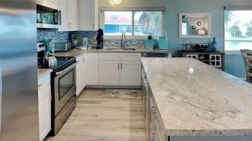 House (2 Bedrooms) | Property amenity