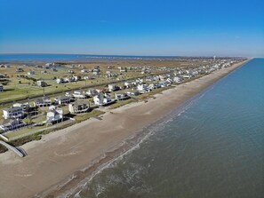 House (4 Bedrooms) | Property amenity - Salty Blue Mermaid by Ryson Vacation Rentals (Galveston)