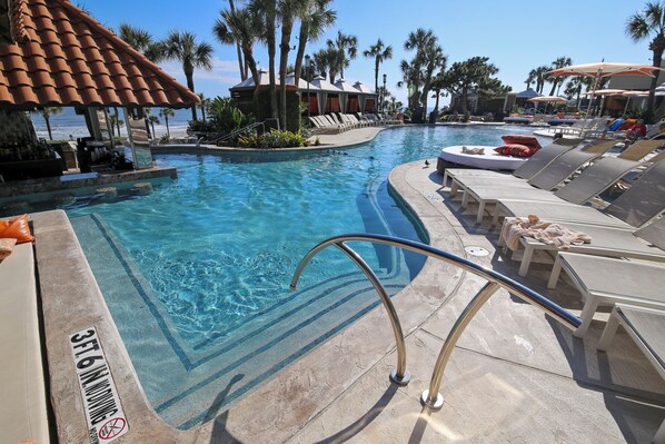 Condo (1 Bedroom) | Property amenity - Luis Landing by Ryson Vacation Rentals (Galveston)