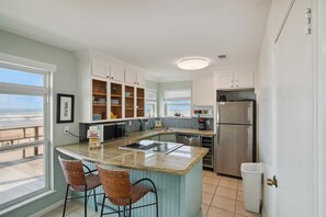 House (4 Bedrooms) | Property amenity