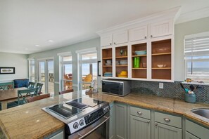 House (4 Bedrooms) | Property amenity - Sea Loft by Ryson Vacation Rentals (Galveston)