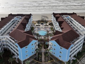 Condo (2 Bedrooms) | Property amenity
