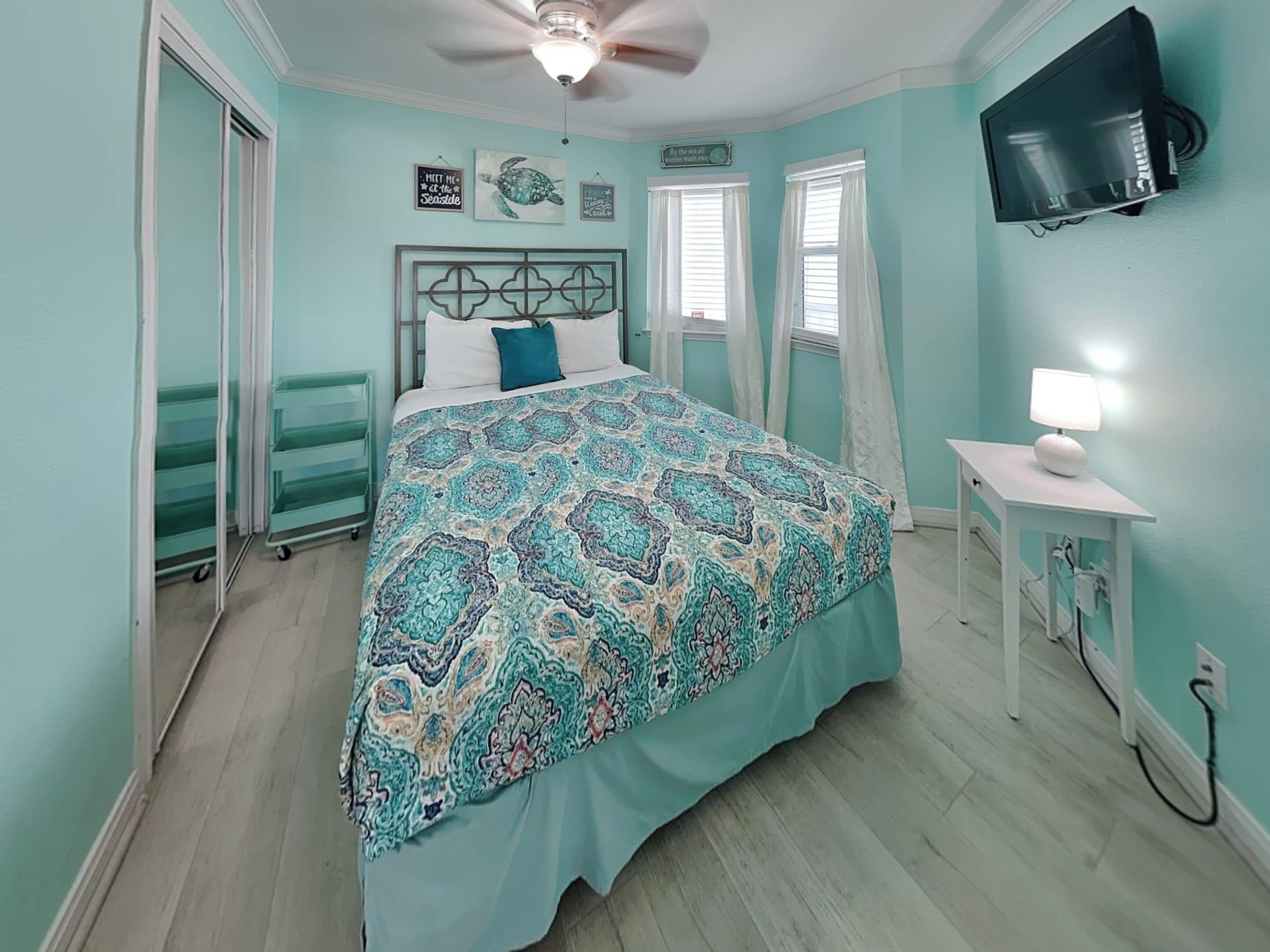 Condo (2 Bedrooms) | Property amenity