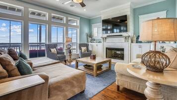 House (4 Bedrooms) | Property amenity