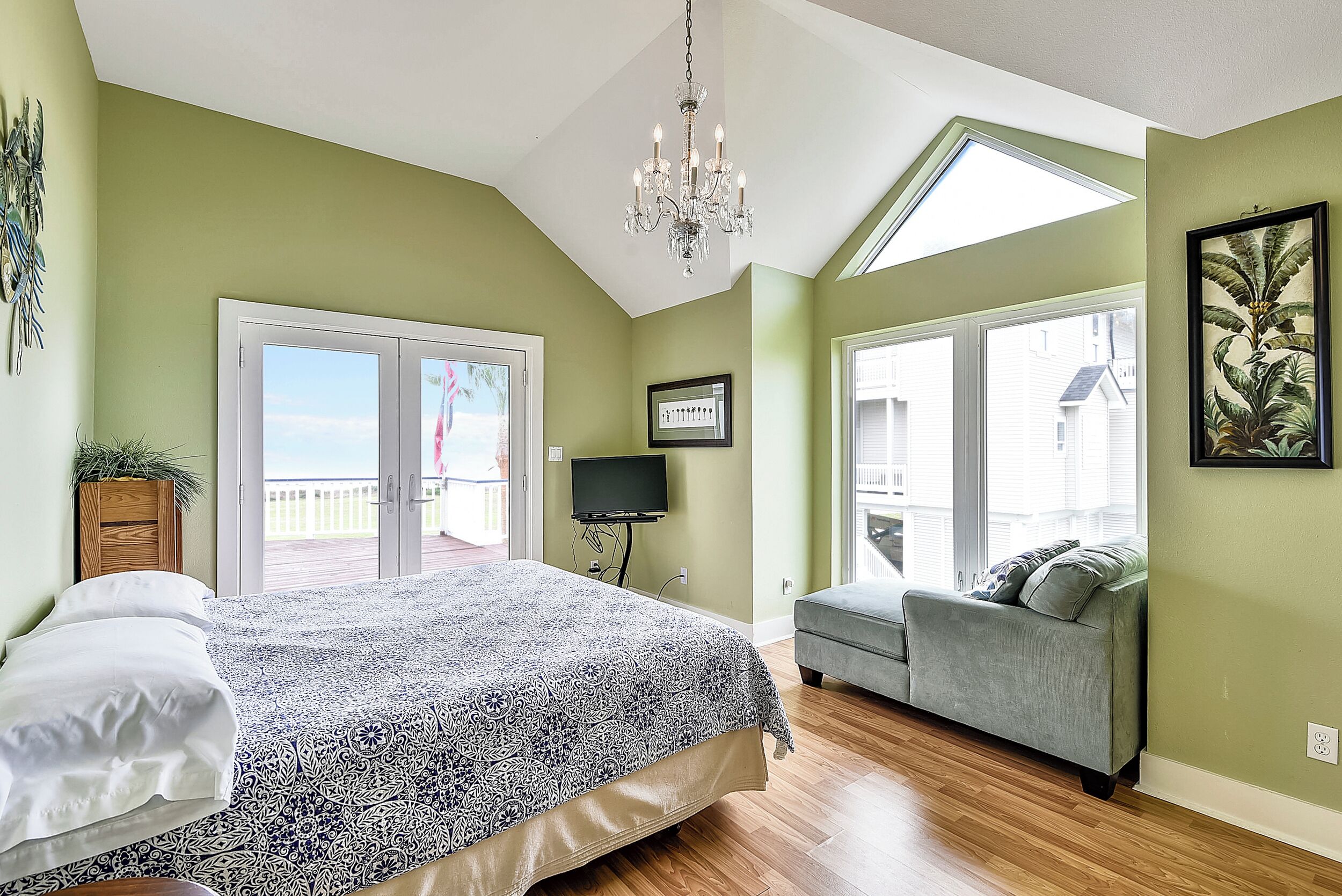 Casa (4 Bedrooms) | Servicio de la propiedad