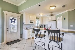 House (3 Bedrooms) | Property amenity - Too Pool for School by Ryson Vacation Rentals (Galveston)